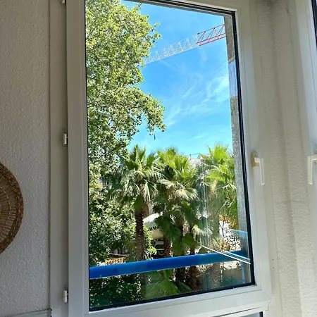 Mbs 1 - Cosy, Tram, Wifi, Parking, Equipe דירה