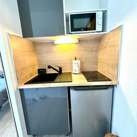 Mbs 1 - Cosy, Tram, Wifi, Parking, Equipe